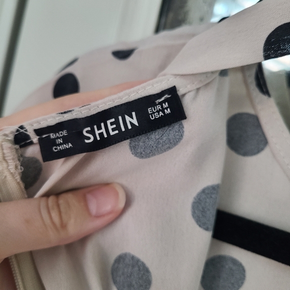 Retro polka dot dress - tan and black - Picture 6 of 9